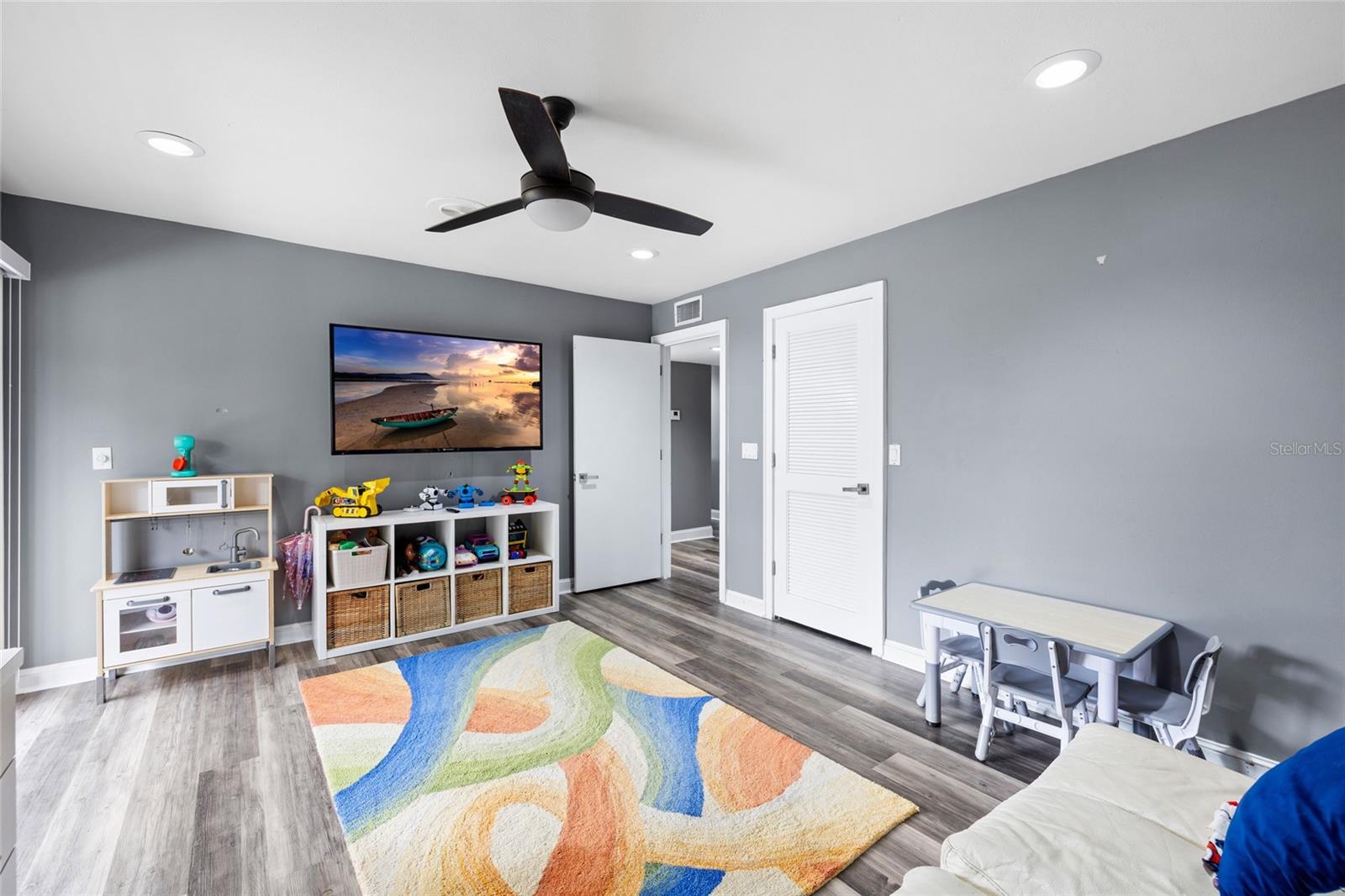 TEMPLE TERRACE ESTATES REP - Residential