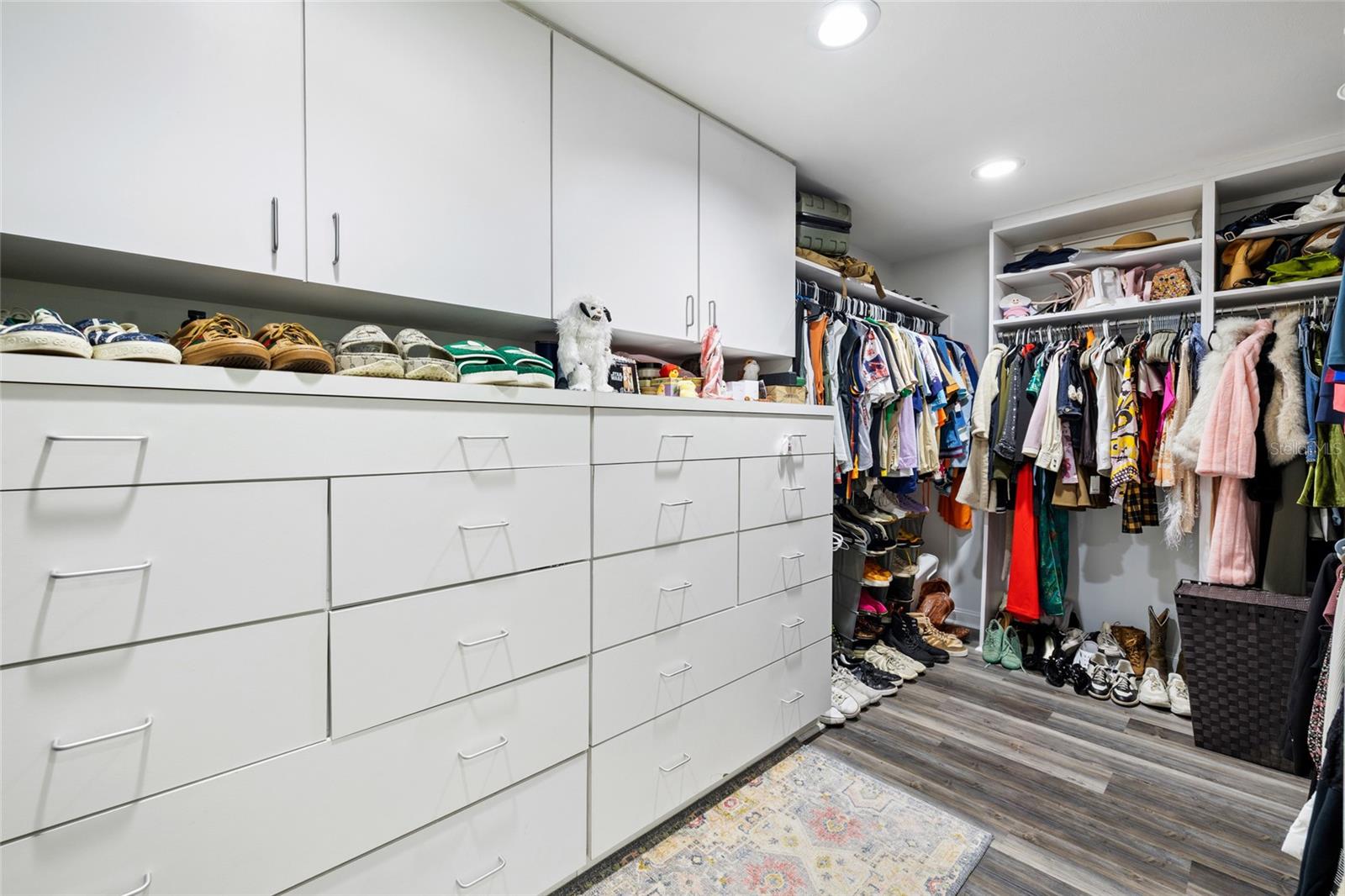 TEMPLE TERRACE ESTATES REP - Residential