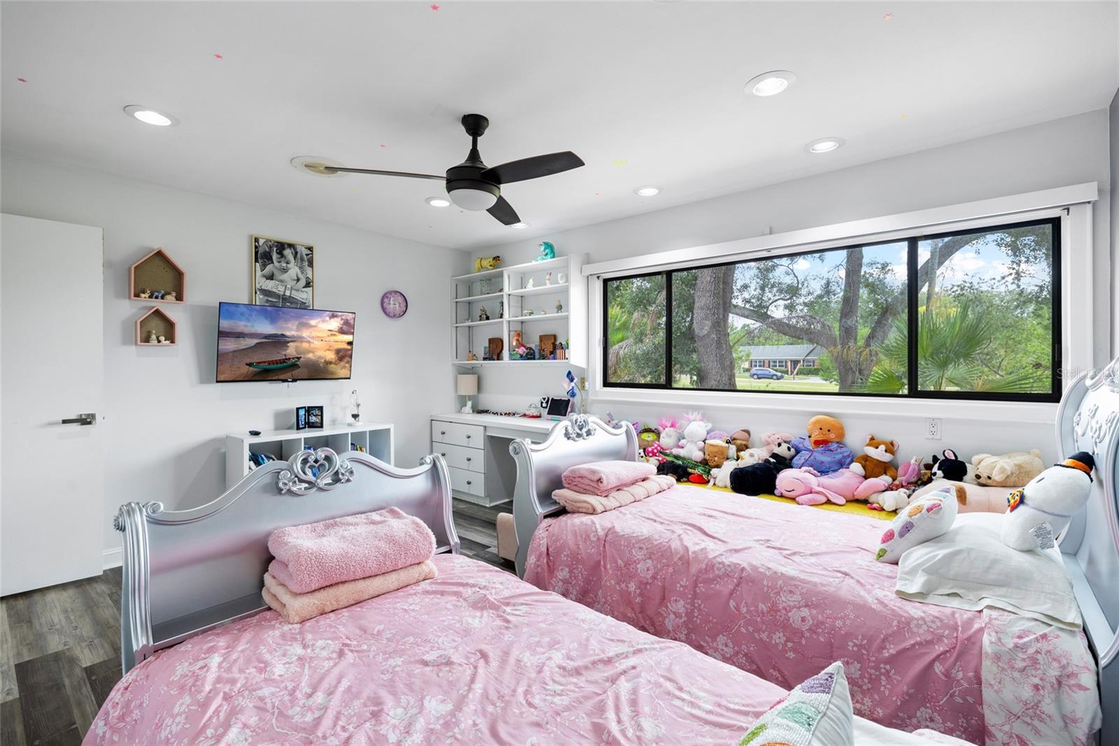 TEMPLE TERRACE ESTATES REP - Residential