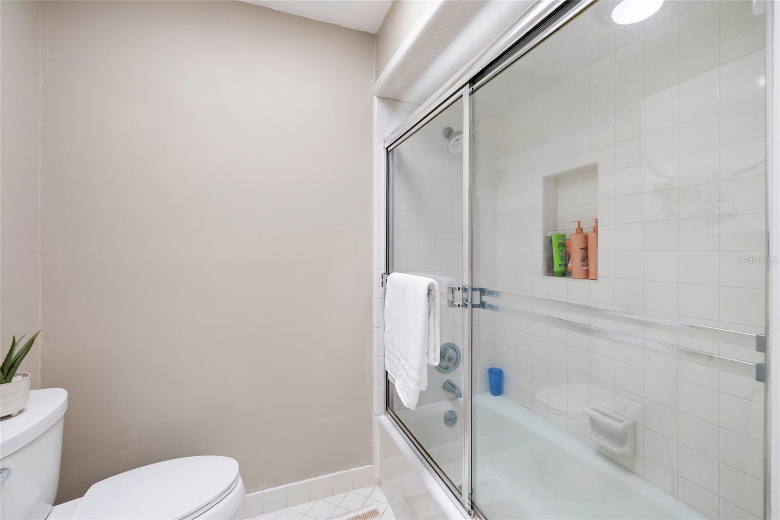 TEMPLE TERRACE ESTATES REP - Residential