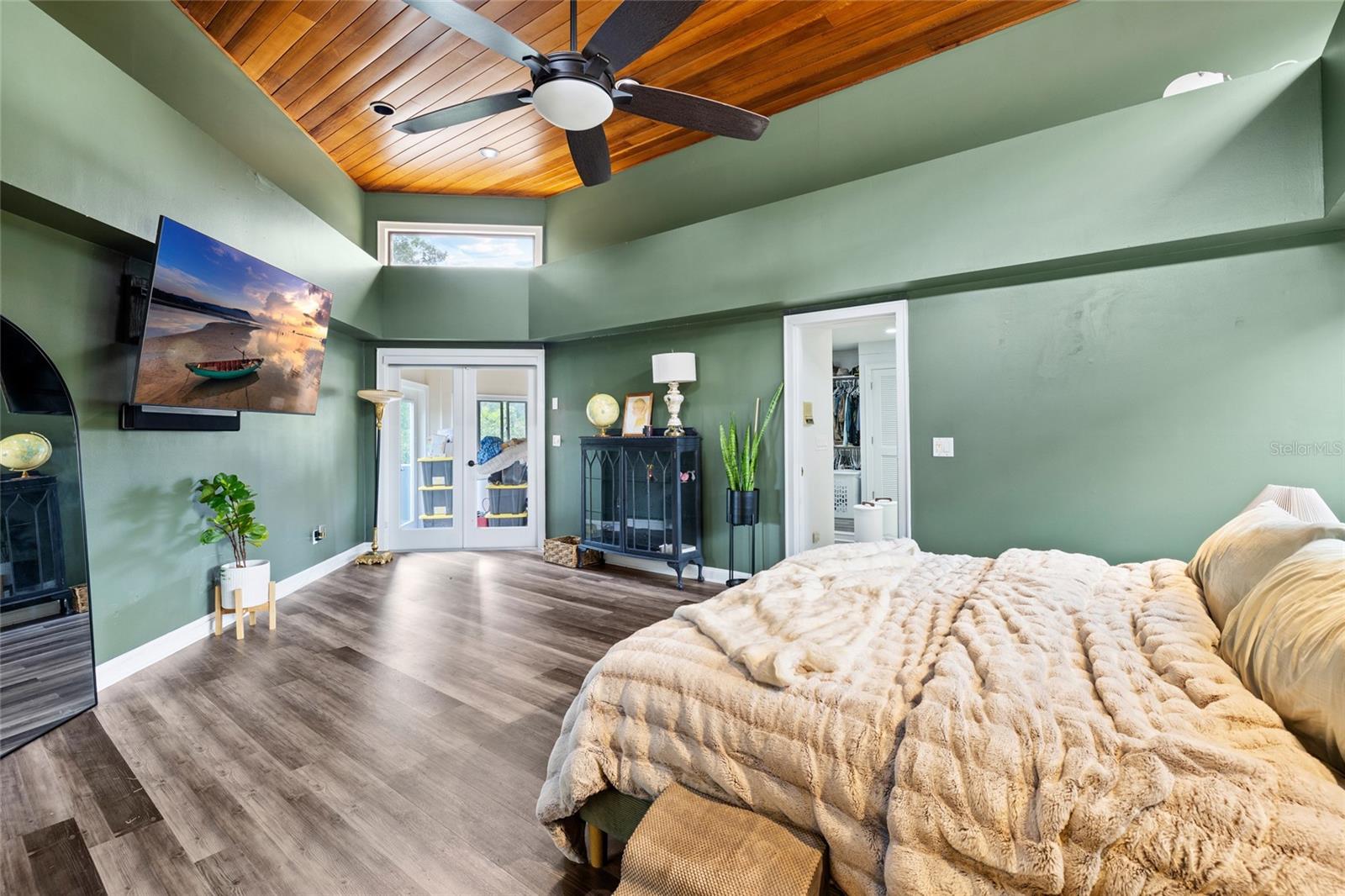 TEMPLE TERRACE ESTATES REP - Residential