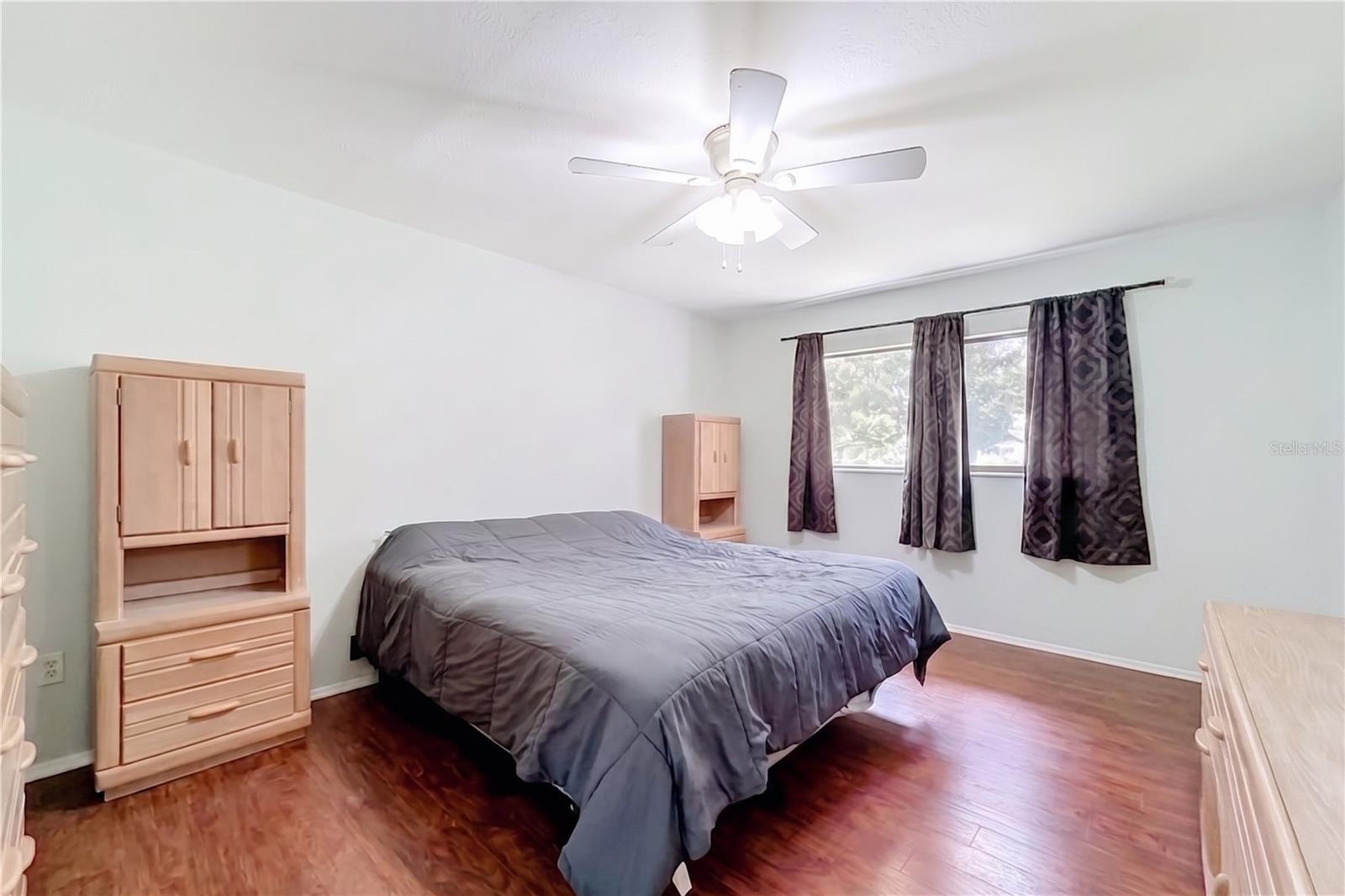 DOVER COVE UNIT 03 - Residential