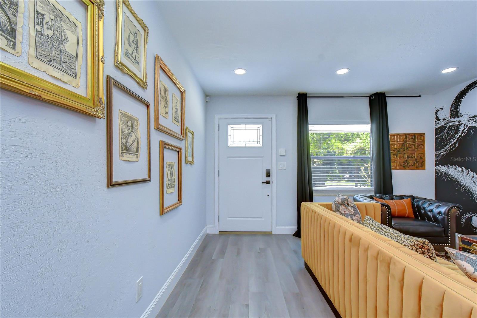 LAUREL TERRACE - Residential