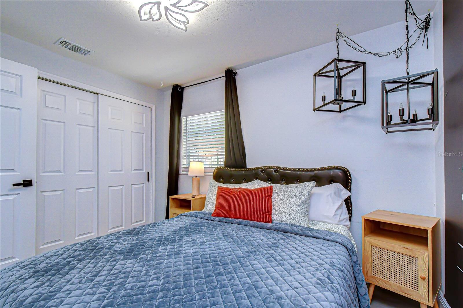 LAUREL TERRACE - Residential