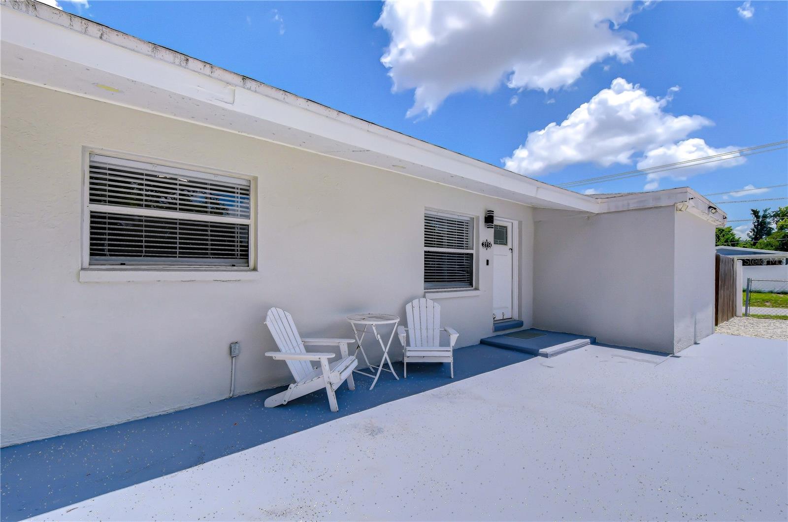 LAUREL TERRACE - Residential