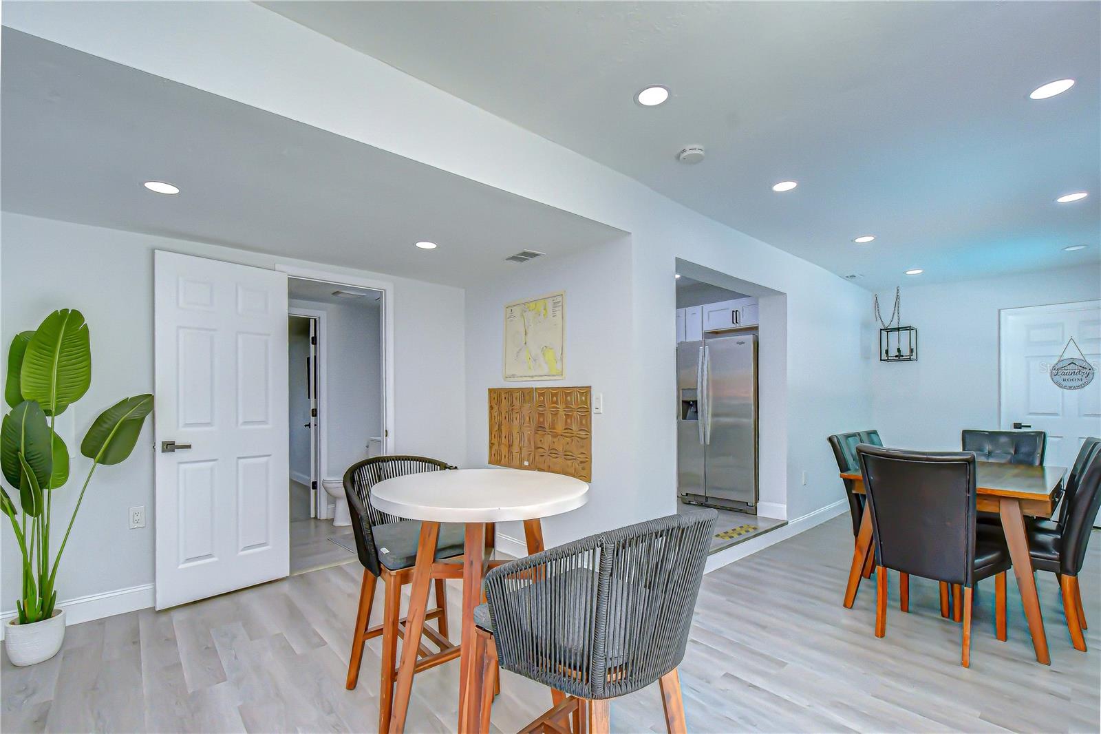LAUREL TERRACE - Residential