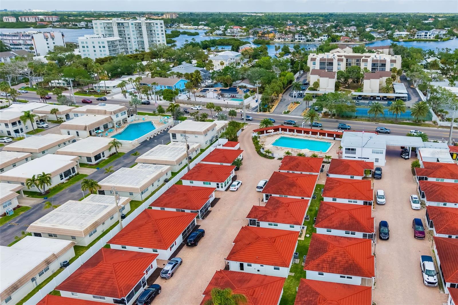 CASA BLANCA VILLAS - Residential