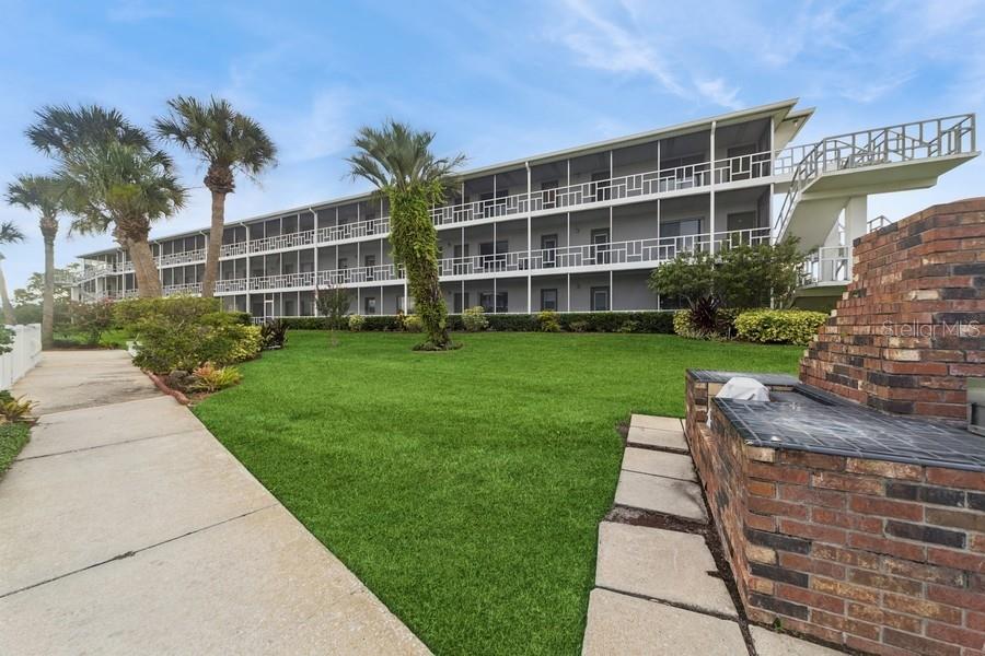 WINTER HAVEN HARBOUR APTS CONDO - Residential