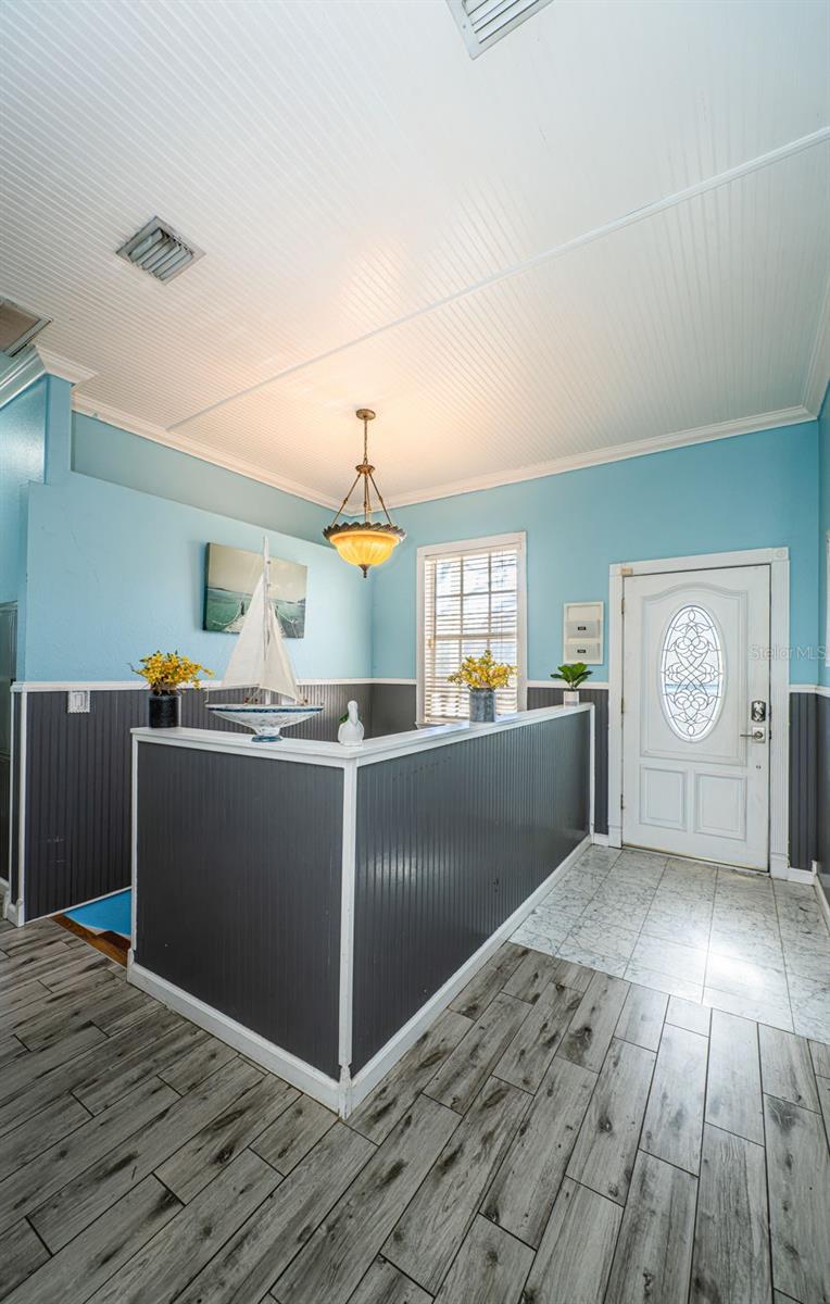 MARTHAS VINEYARD - Residential