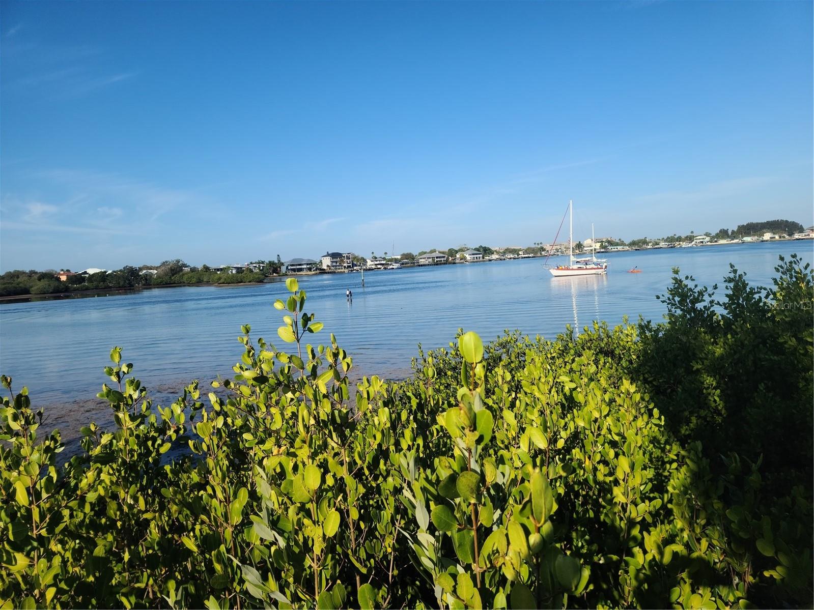 MARTHAS VINEYARD - Residential