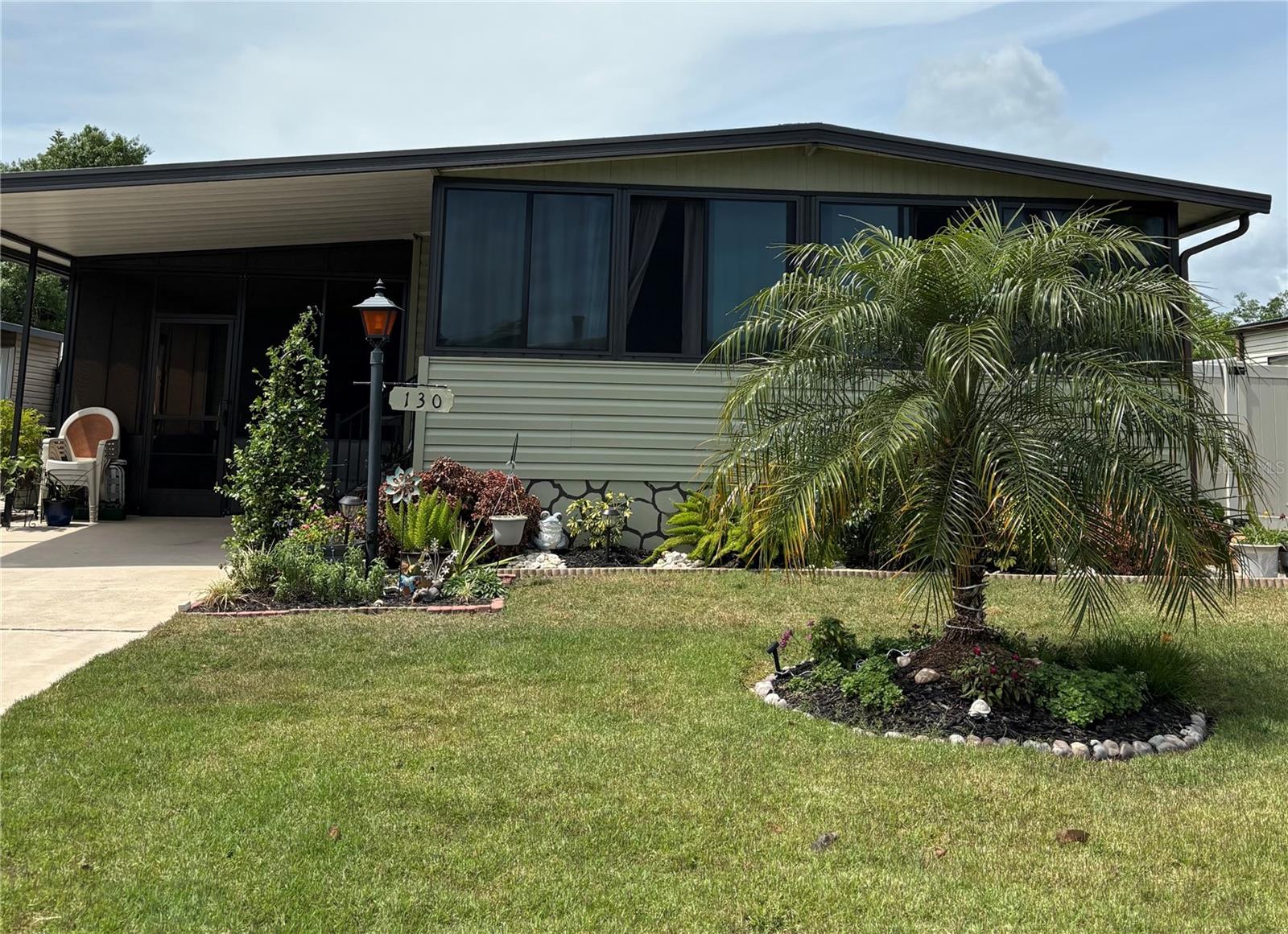 LEISURE WORLD PARK - Residential