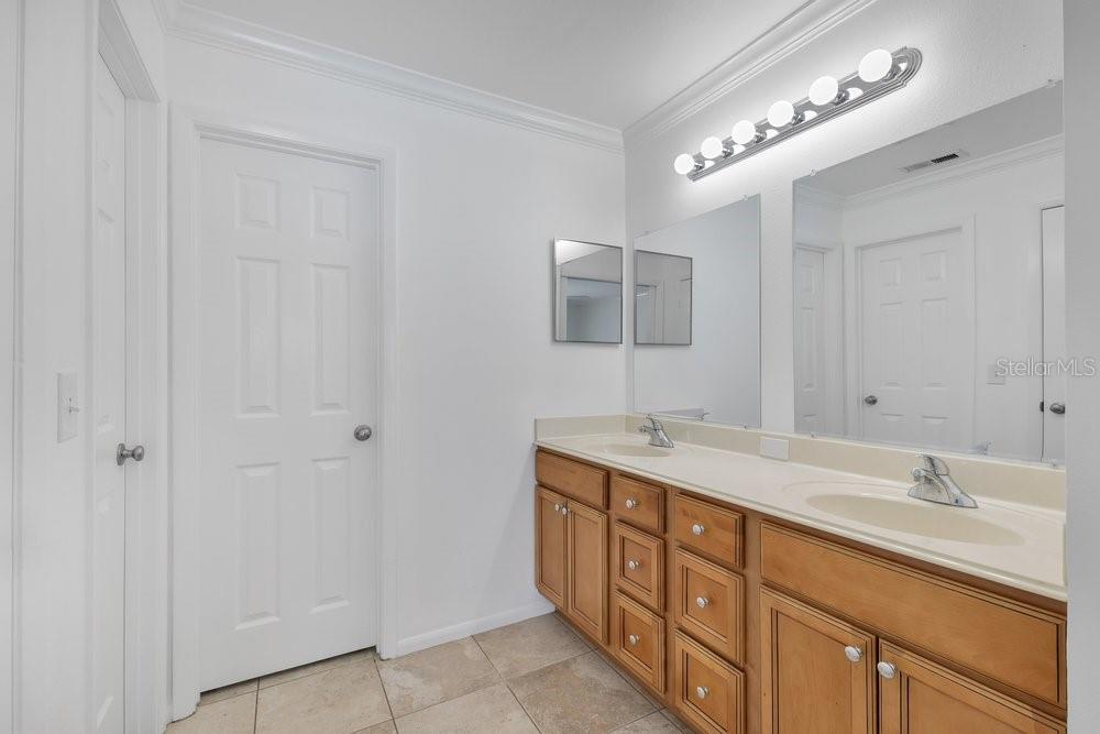 INDIAN WELLS UNIT 8 - Residential