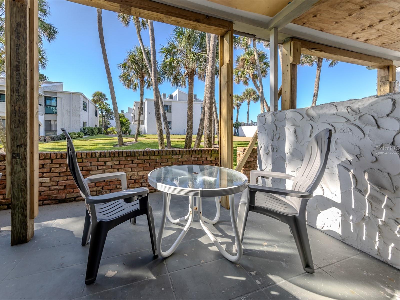 BAHIA VISTA GULF - Residential