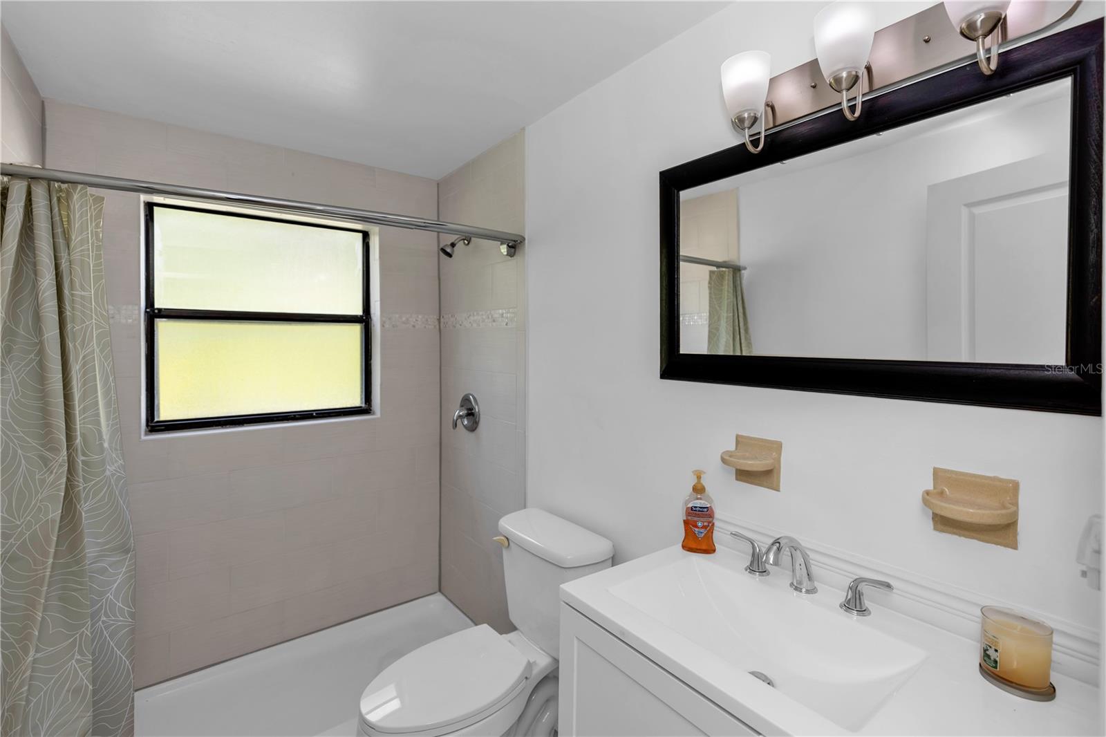 SUNLAND ESTATES - Residential