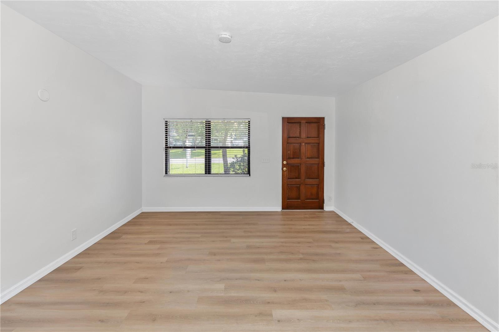SUNLAND ESTATES - Residential