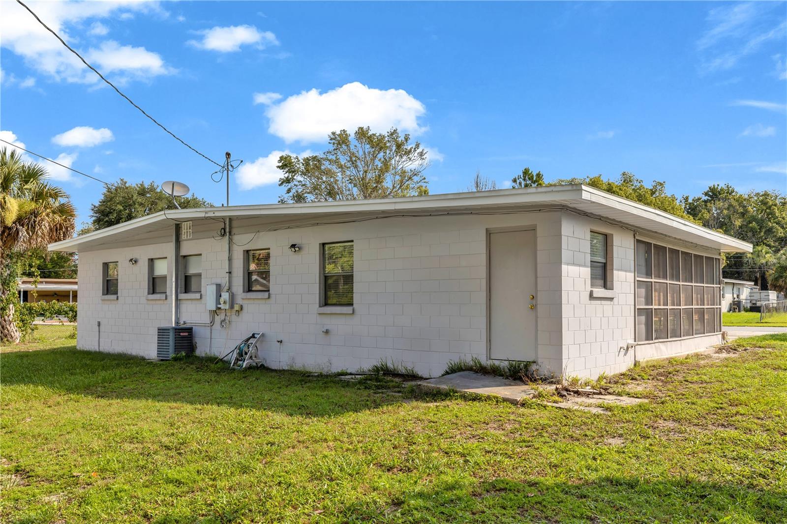 SUNLAND ESTATES - Residential