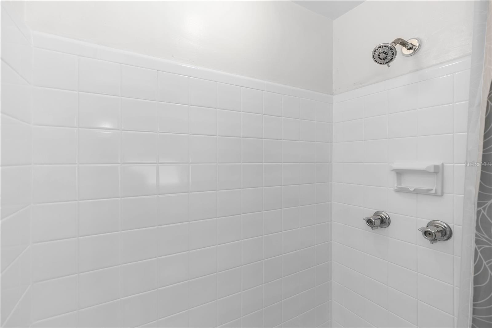 SUNLAND ESTATES - Residential