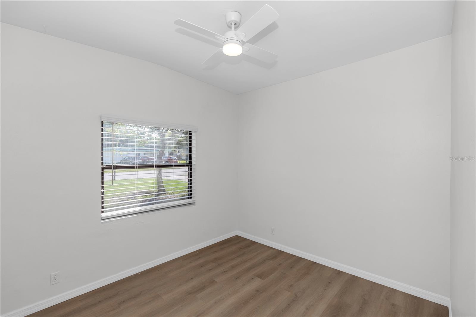 SUNLAND ESTATES - Residential