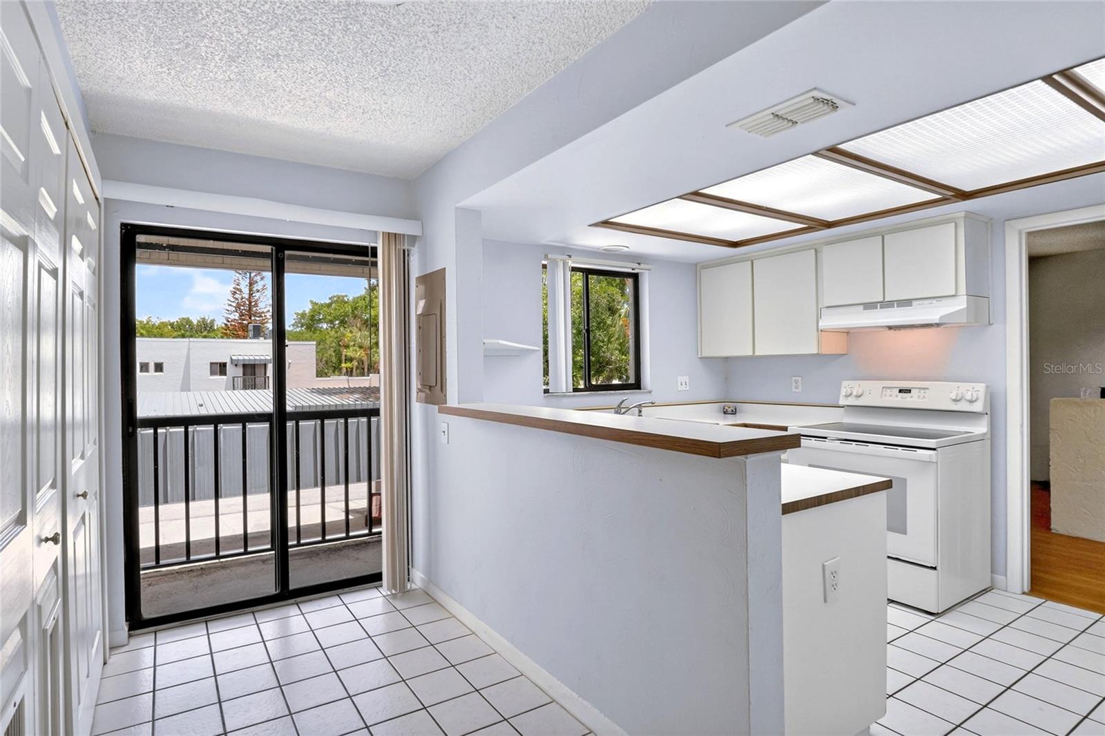 IMPERIAL PLACE A CONDO - Residential