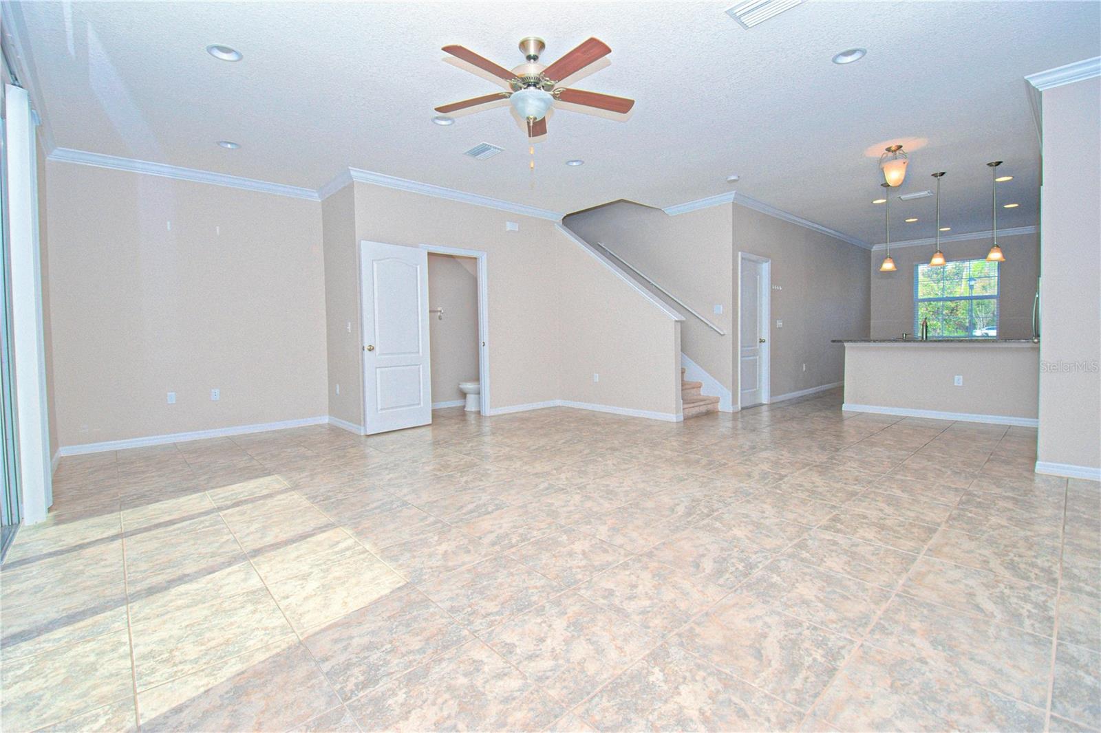 HIDDEN RIVER TWNHMS PH 1 - Residential Lease