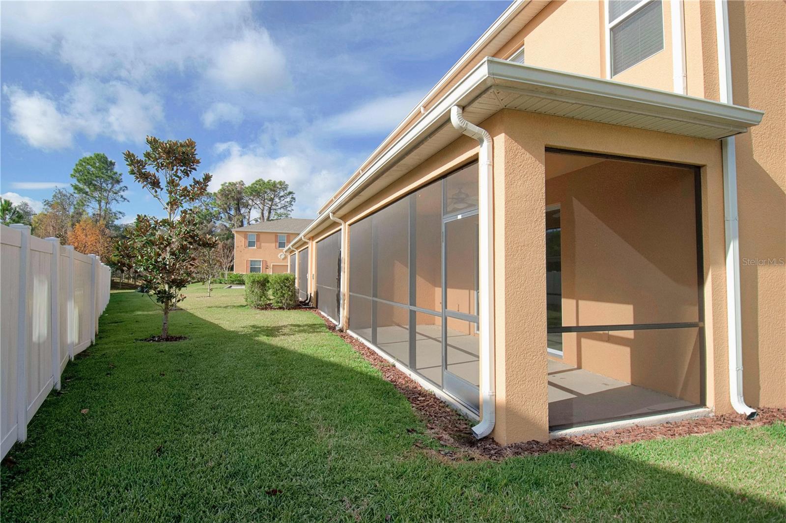 HIDDEN RIVER TWNHMS PH 1 - Residential Lease