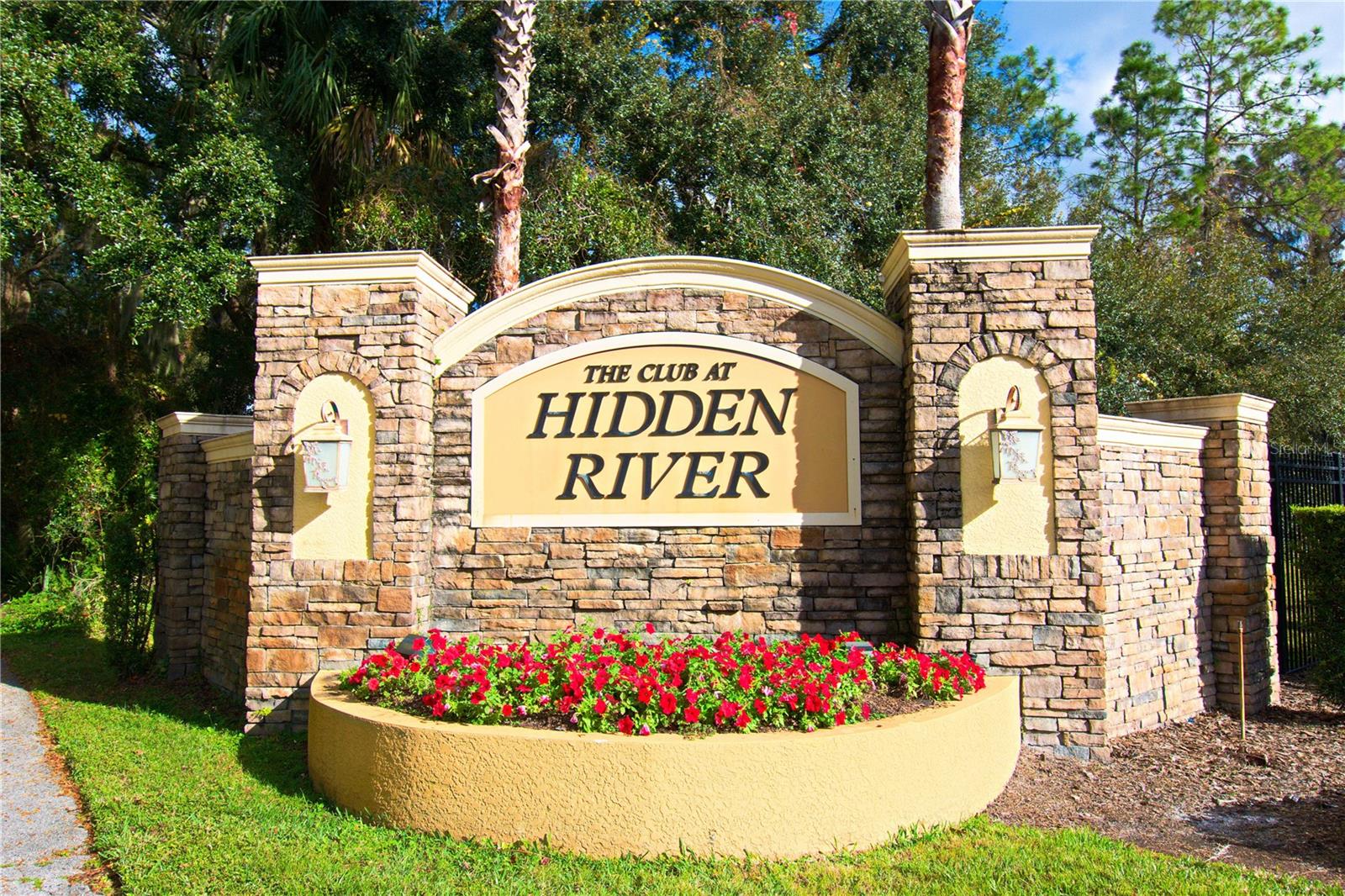 HIDDEN RIVER TWNHMS PH 1 - Residential Lease