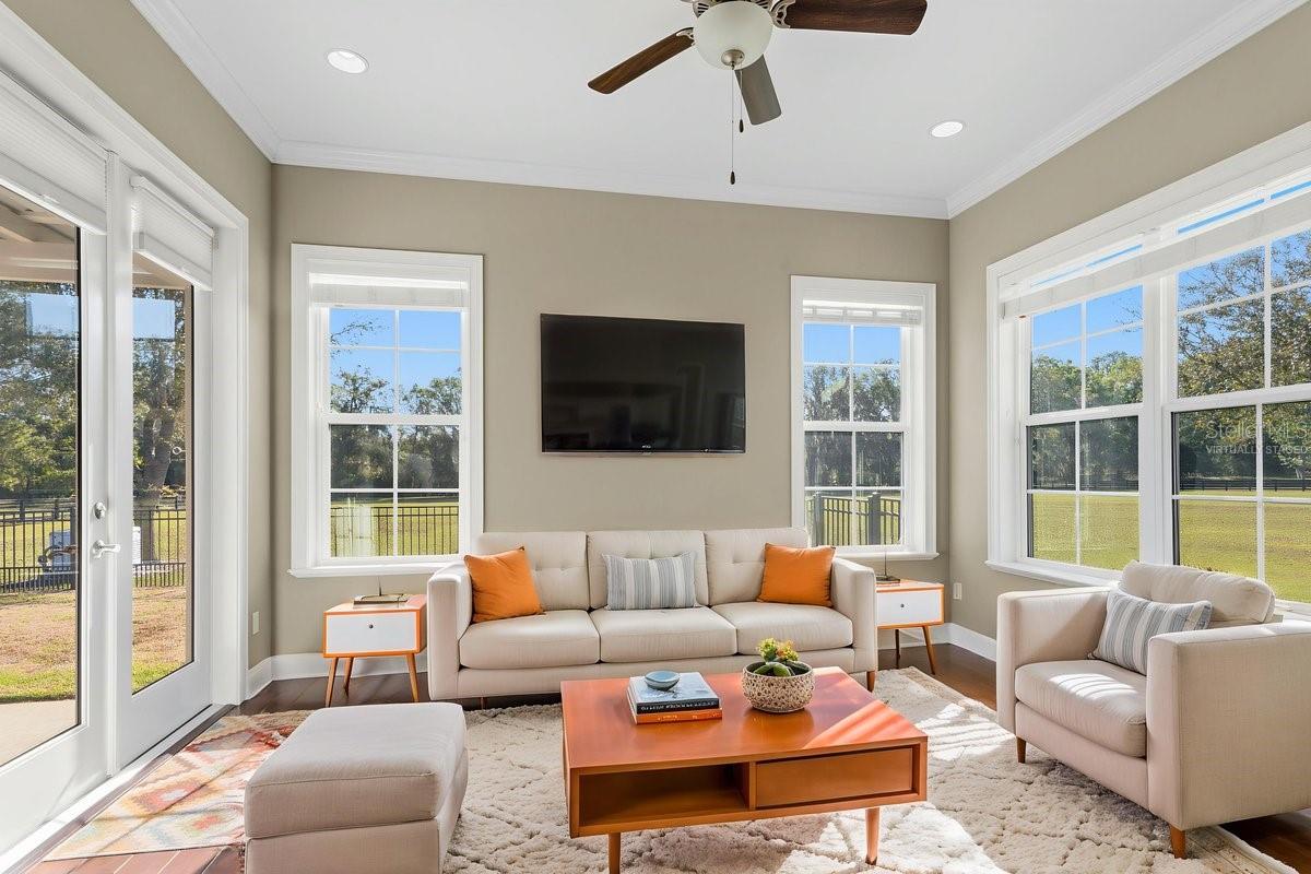 RED OAK ESTATES - Residential