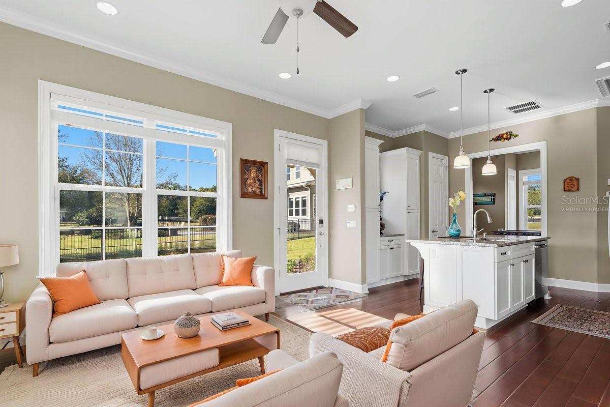 RED OAK ESTATES - Residential