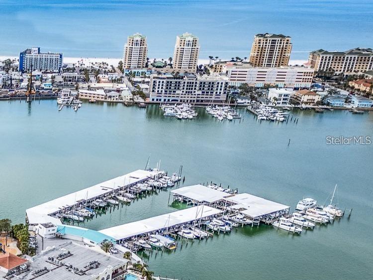 ISLAND YACHT CLUB CONDO - Residential