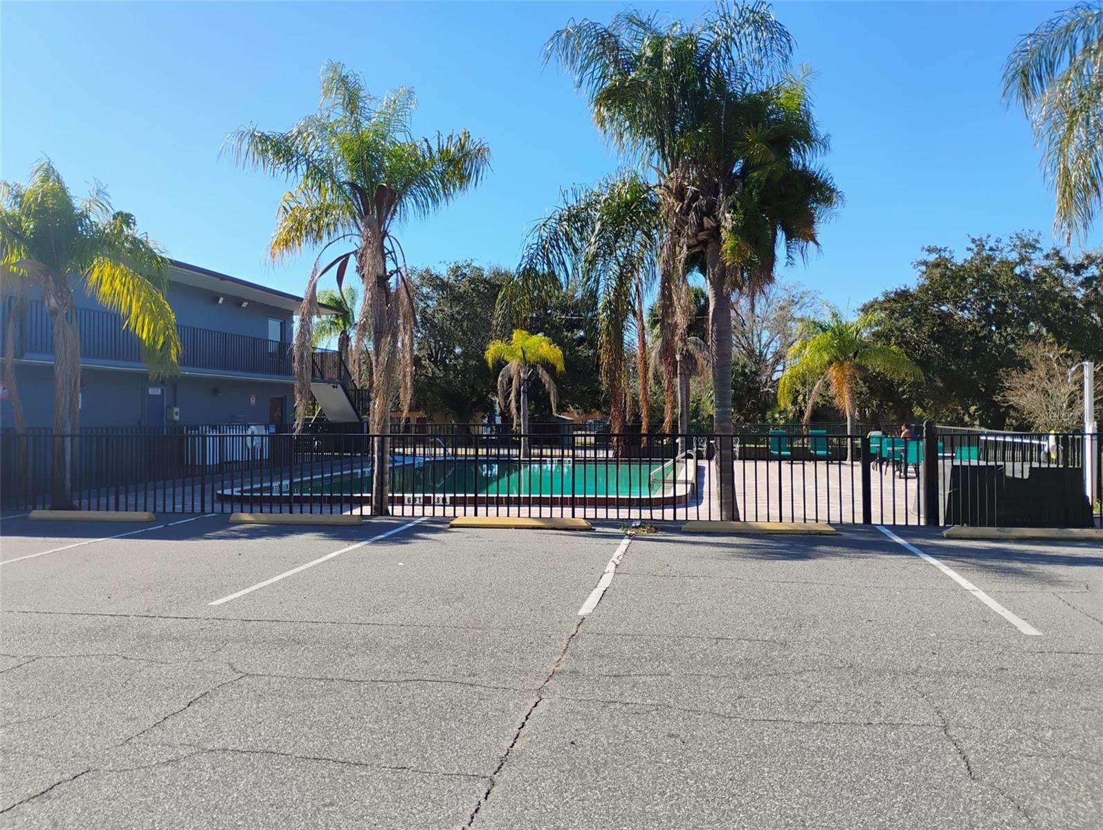 ACREAGE & UNREC - Commercial Sale