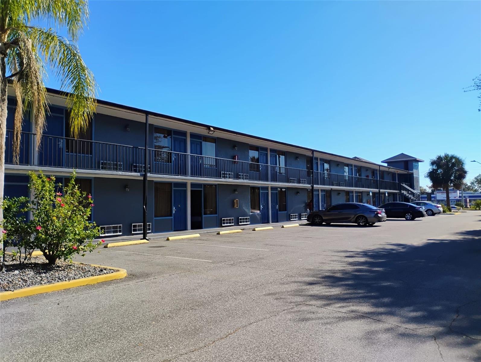 ACREAGE & UNREC - Commercial Sale