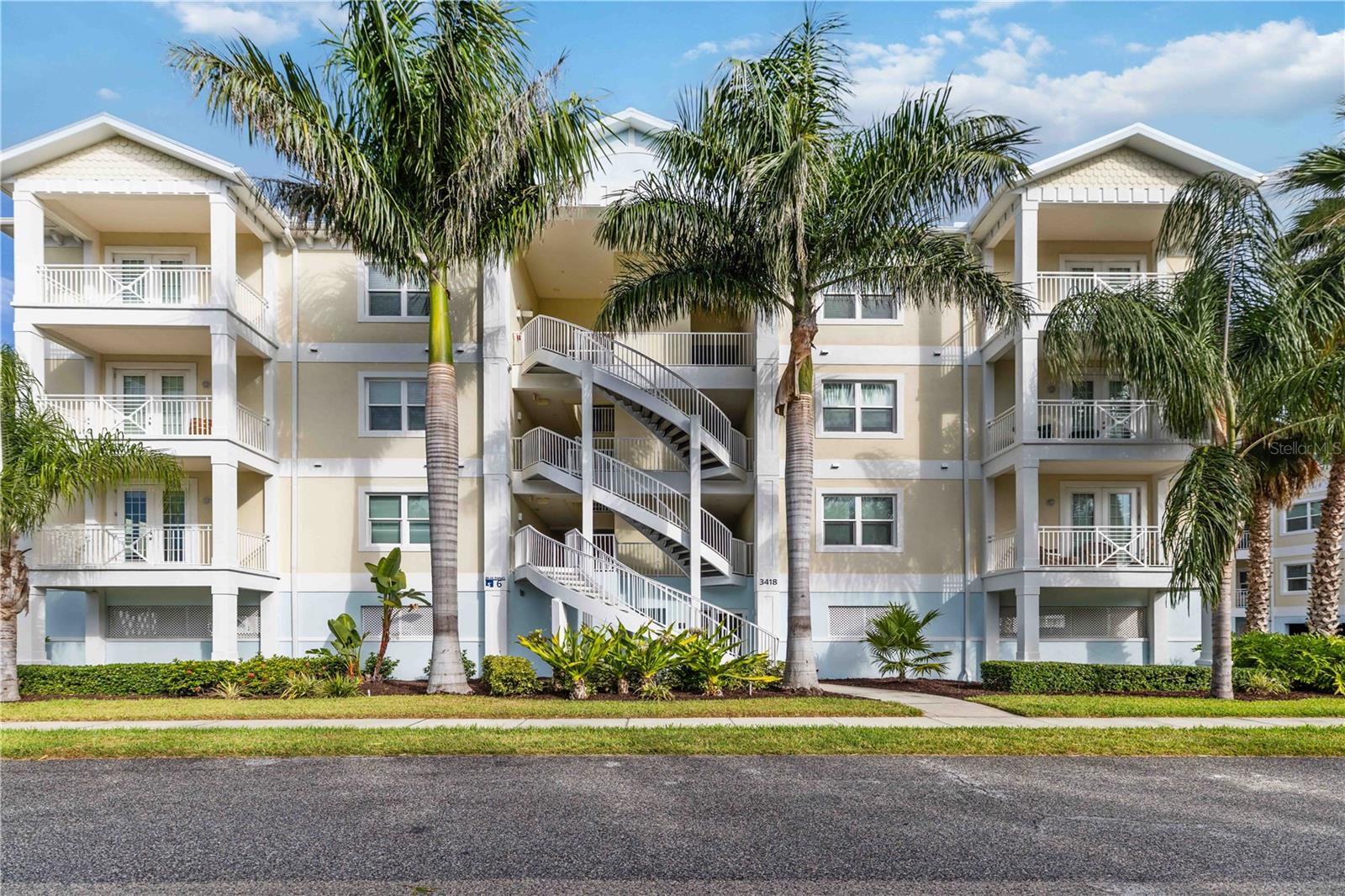 PALMA SOLA BAY CLUB PH 18B - Residential