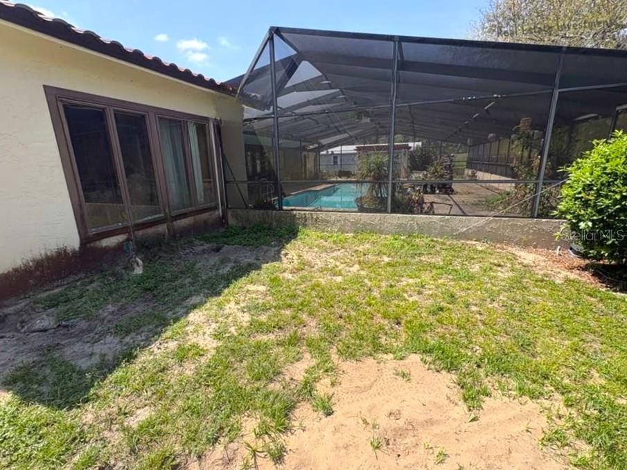 ARROWHEAD LAKE - Residential