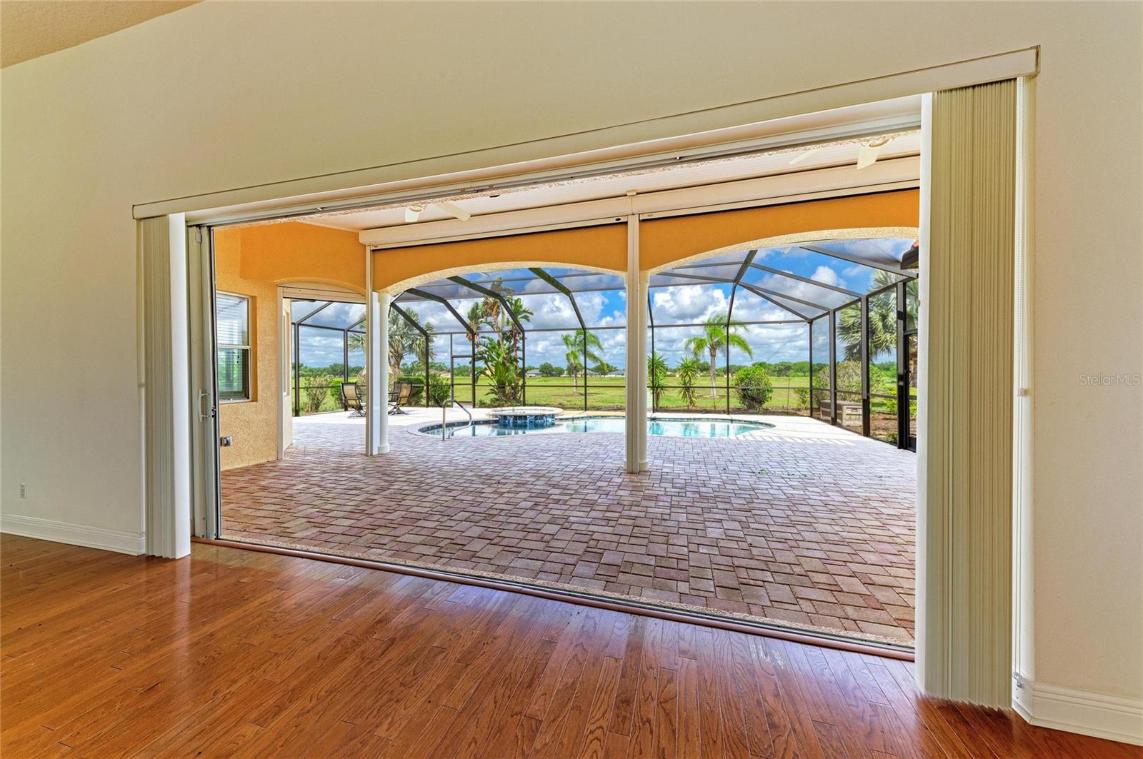 FOXBROOK PH III A - Residential
