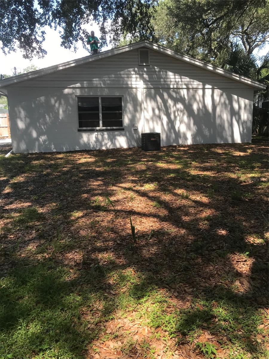 CRESCENT PARK - Residential