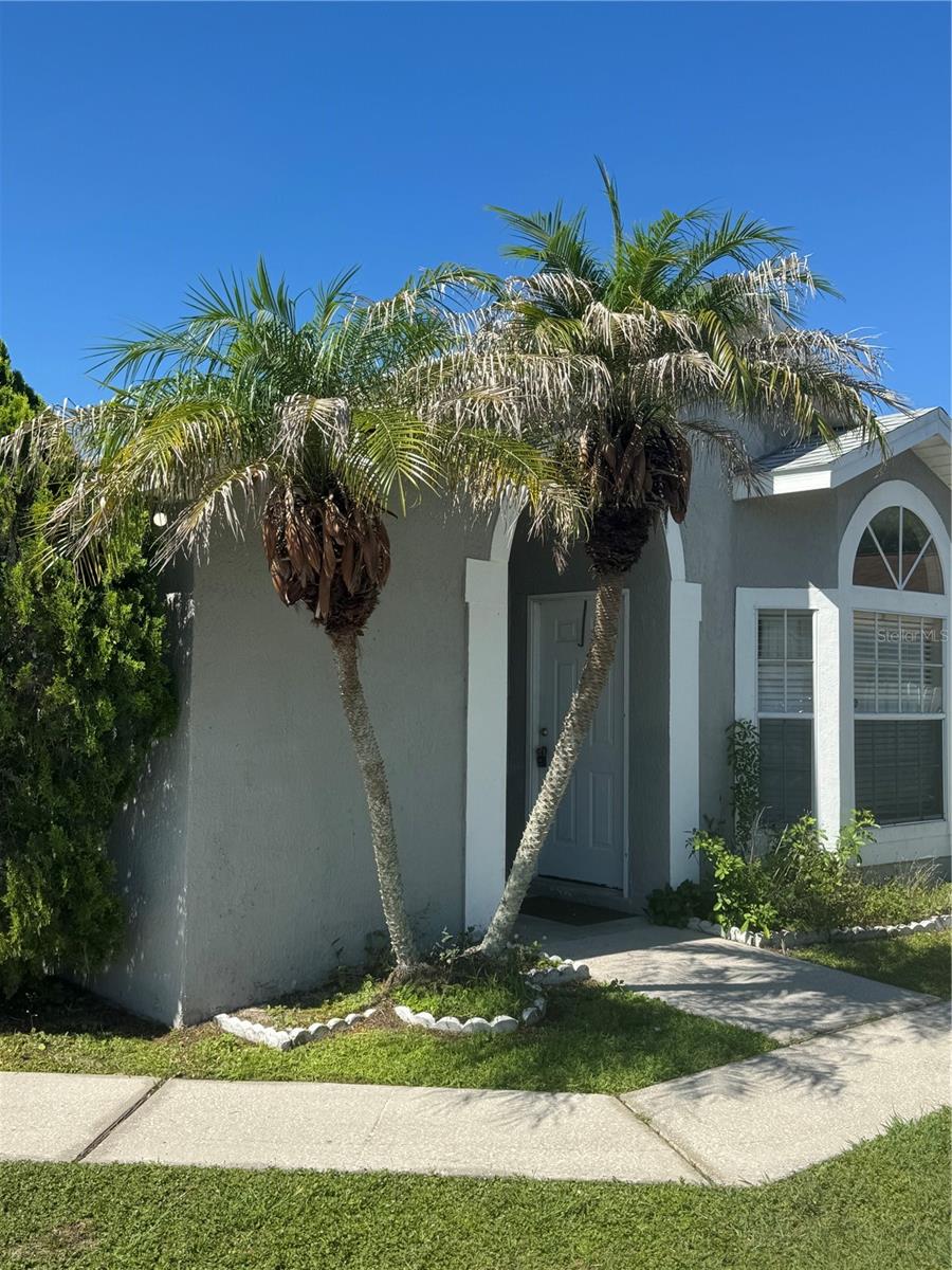 HARBOR TOWN PH 2 - Residential Lease