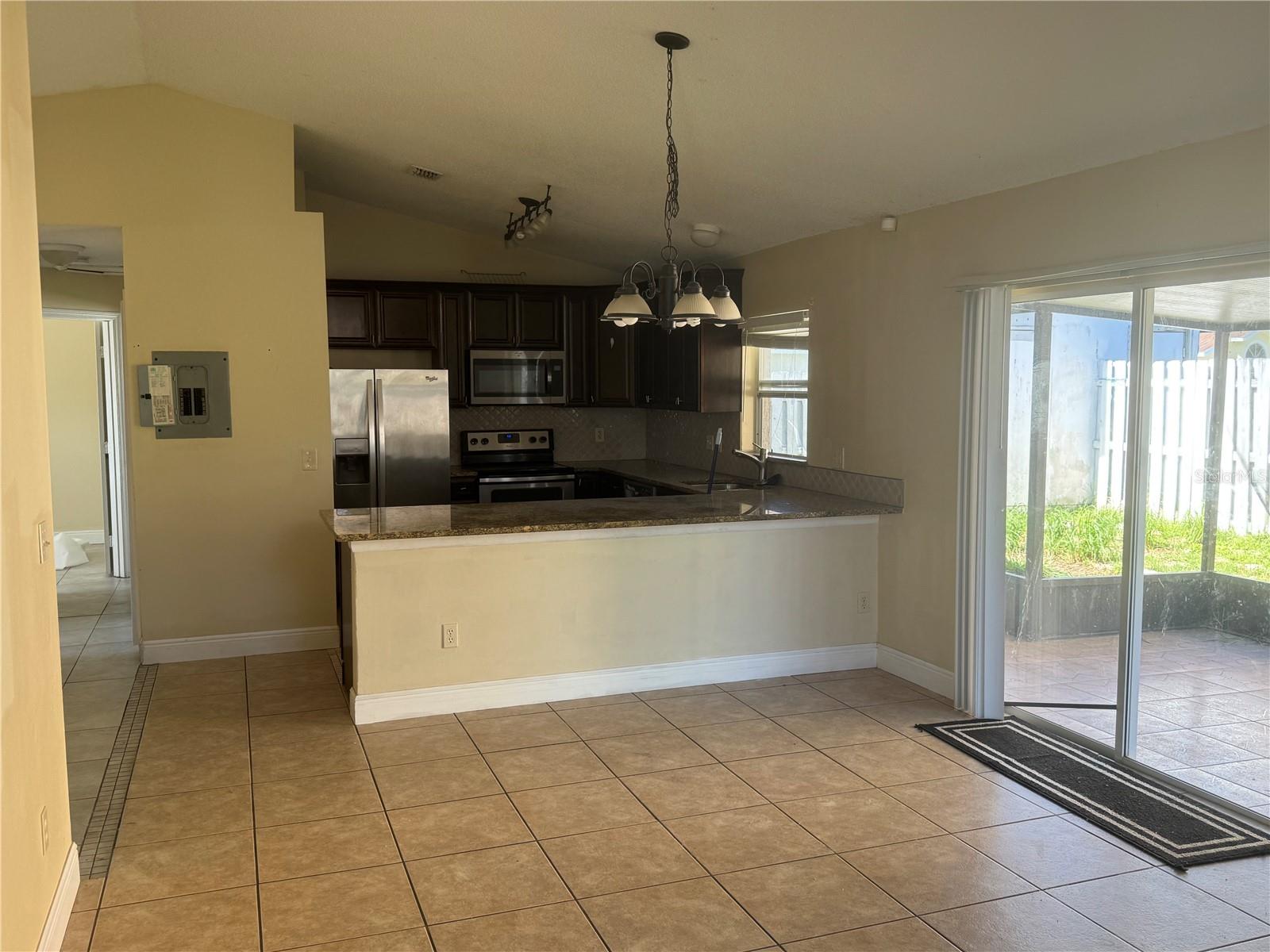 HARBOR TOWN PH 2 - Residential Lease