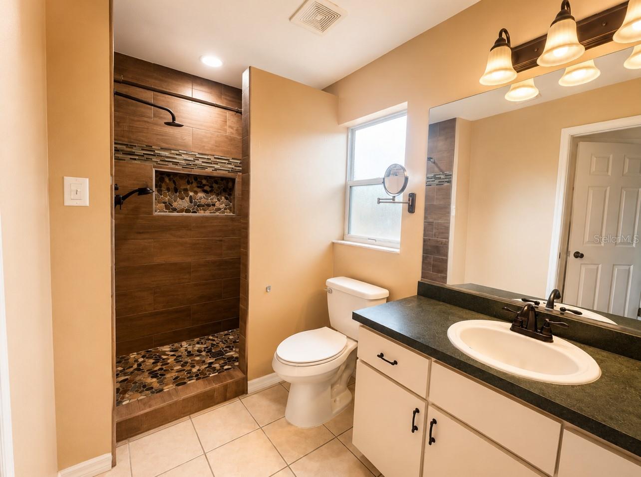 SILVER SPGS SHORES 21 - Residential