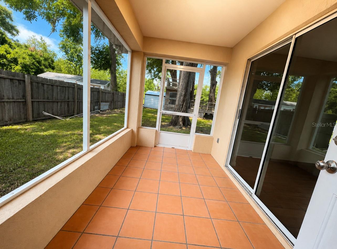SILVER SPGS SHORES 21 - Residential