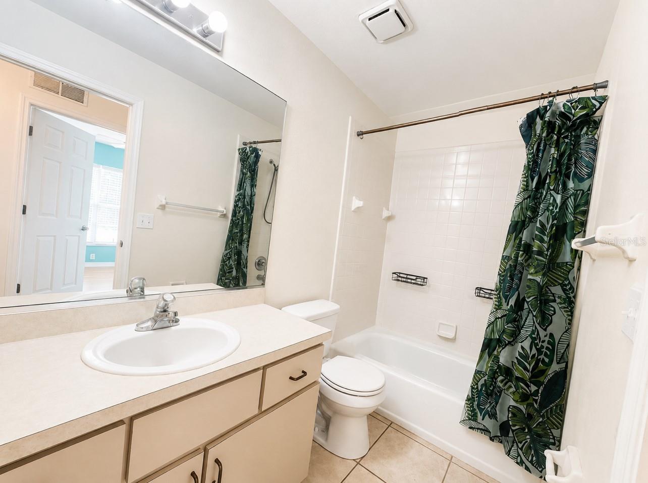 SILVER SPGS SHORES 21 - Residential