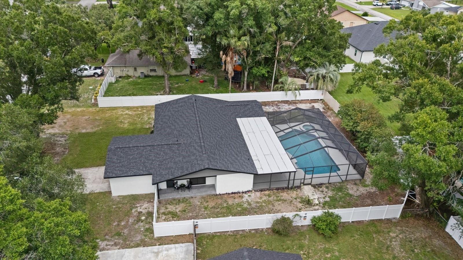 LAKE PADGETT ESTATES - Residential