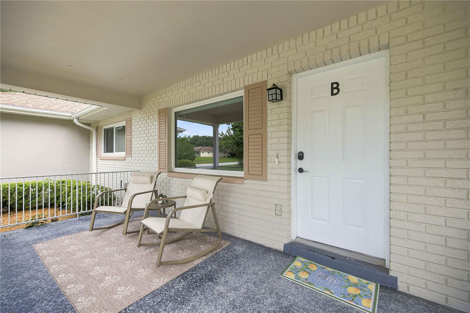 CIRCLE SQUARE WOODS - Residential