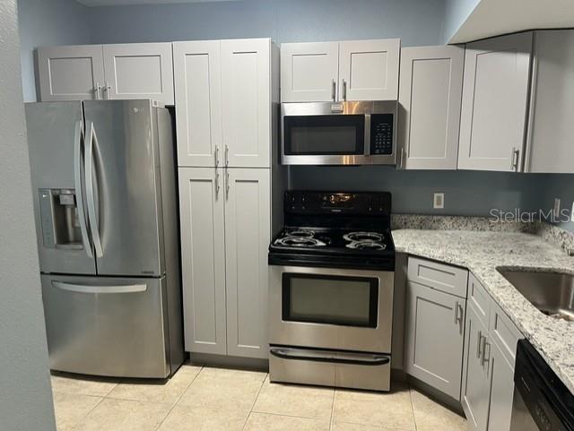 VILLA DEL SOL/MDW WOODS CONDO - Residential