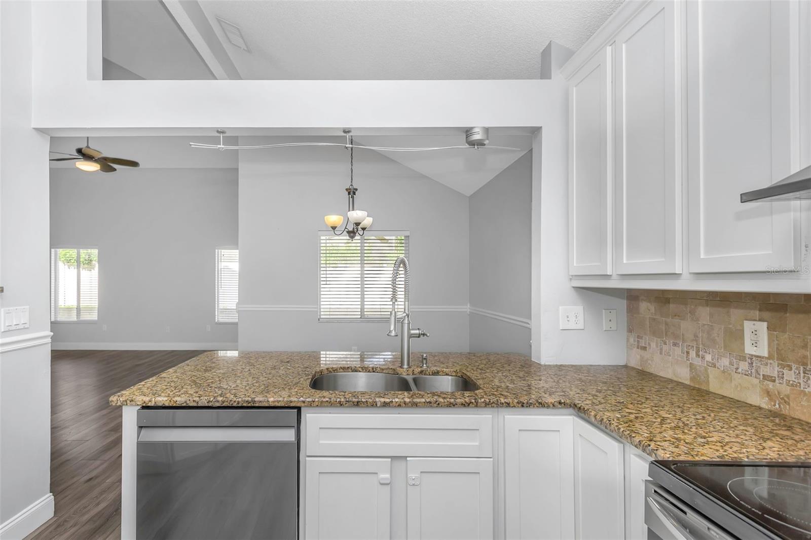 VILLAGE AT BENTLEY PARK PH II TR B - Residential