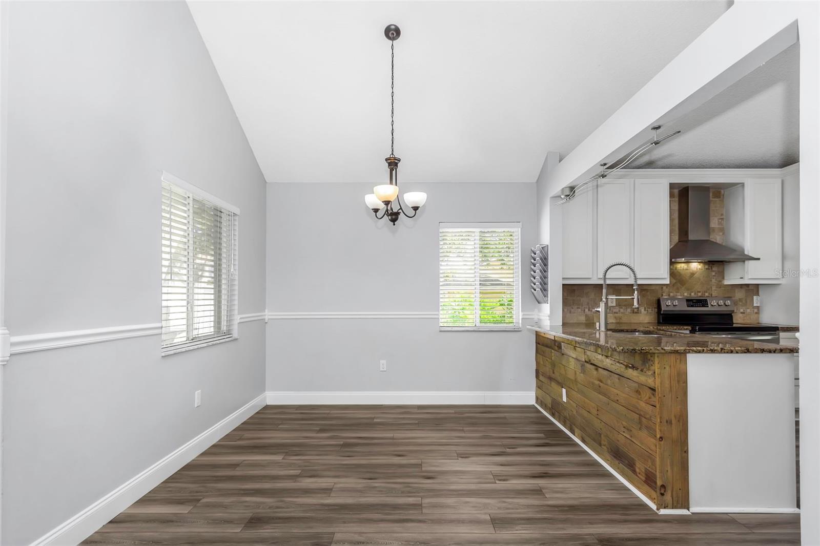 VILLAGE AT BENTLEY PARK PH II TR B - Residential