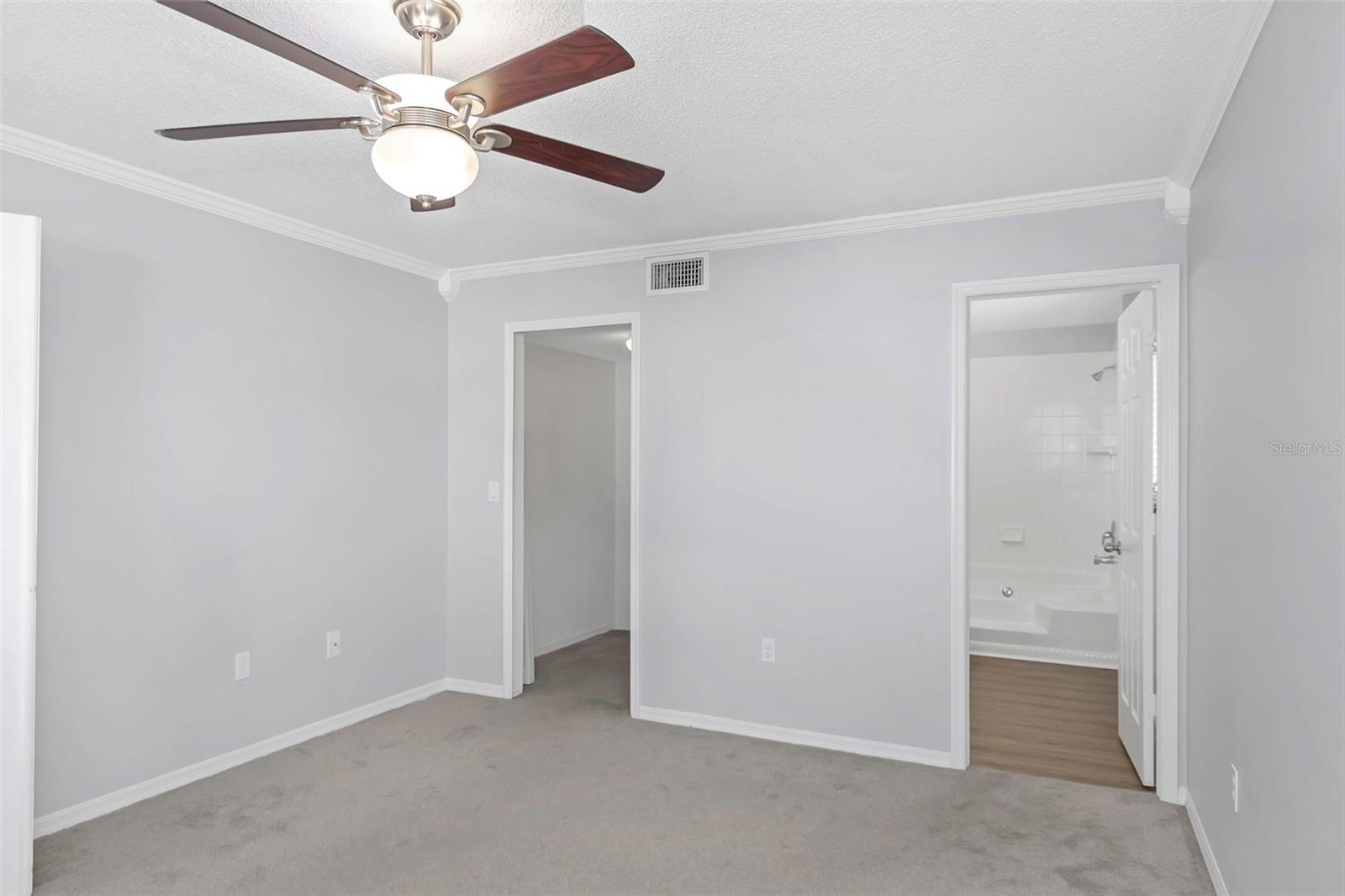 VILLAGE AT BENTLEY PARK PH II TR B - Residential