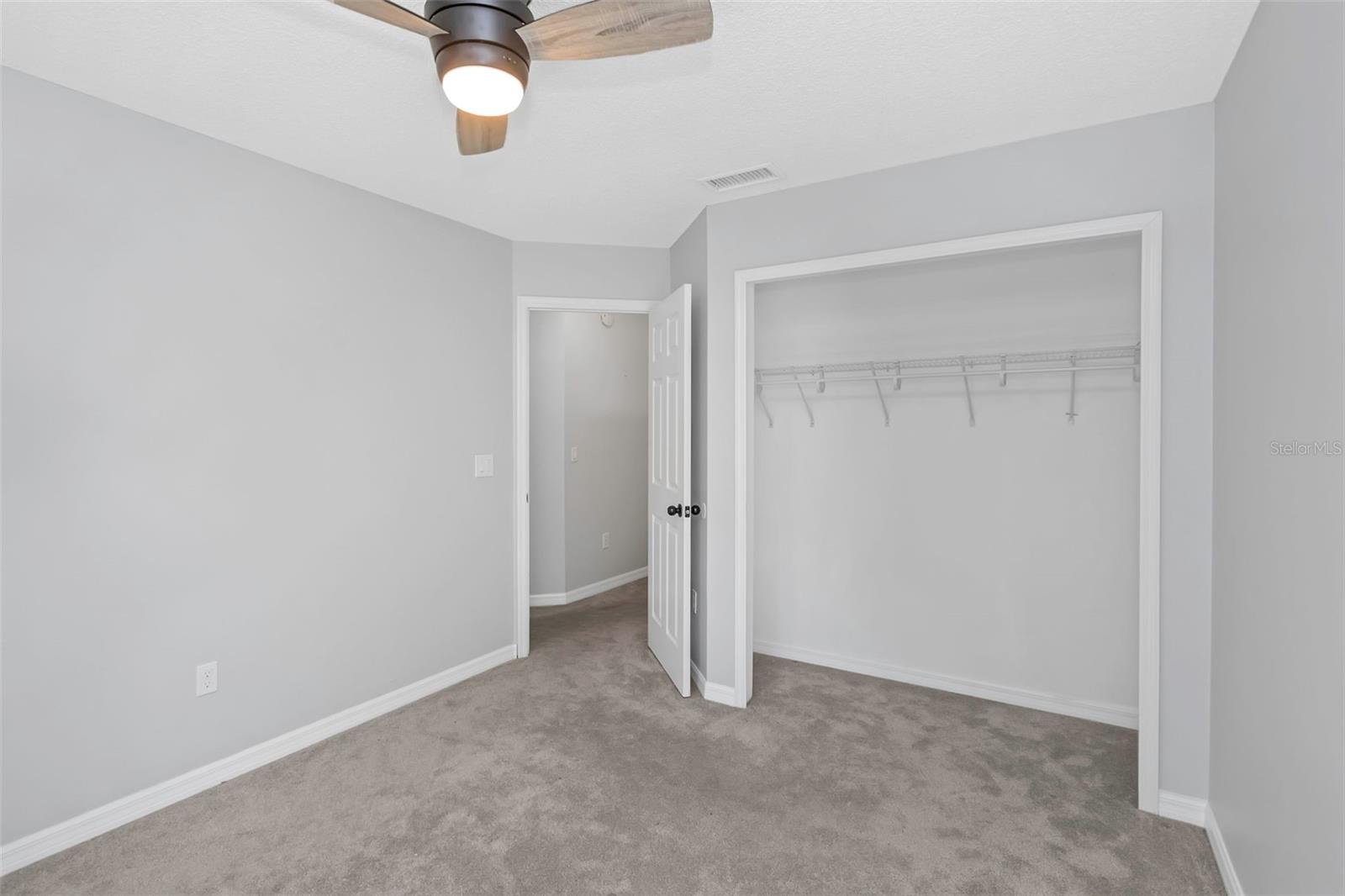 VILLAGE AT BENTLEY PARK PH II TR B - Residential