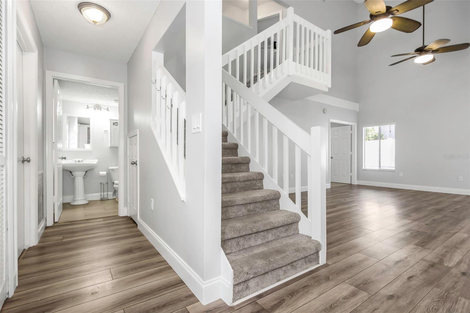 VILLAGE AT BENTLEY PARK PH II TR B - Residential