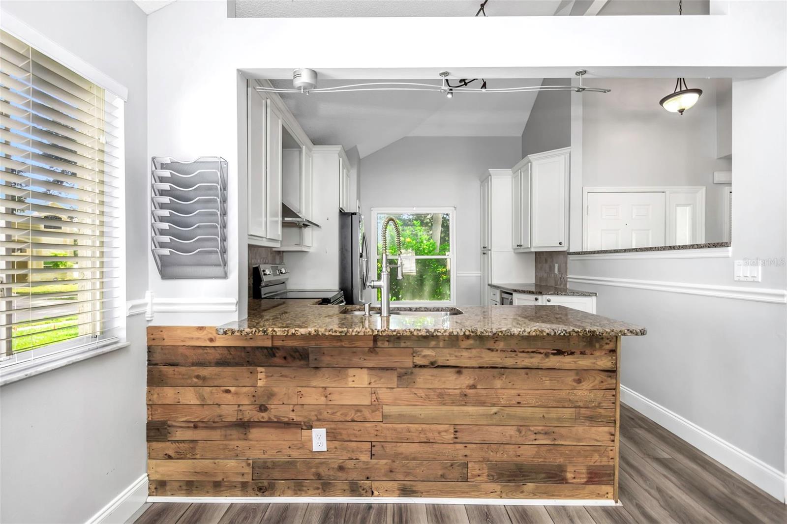 VILLAGE AT BENTLEY PARK PH II TR B - Residential