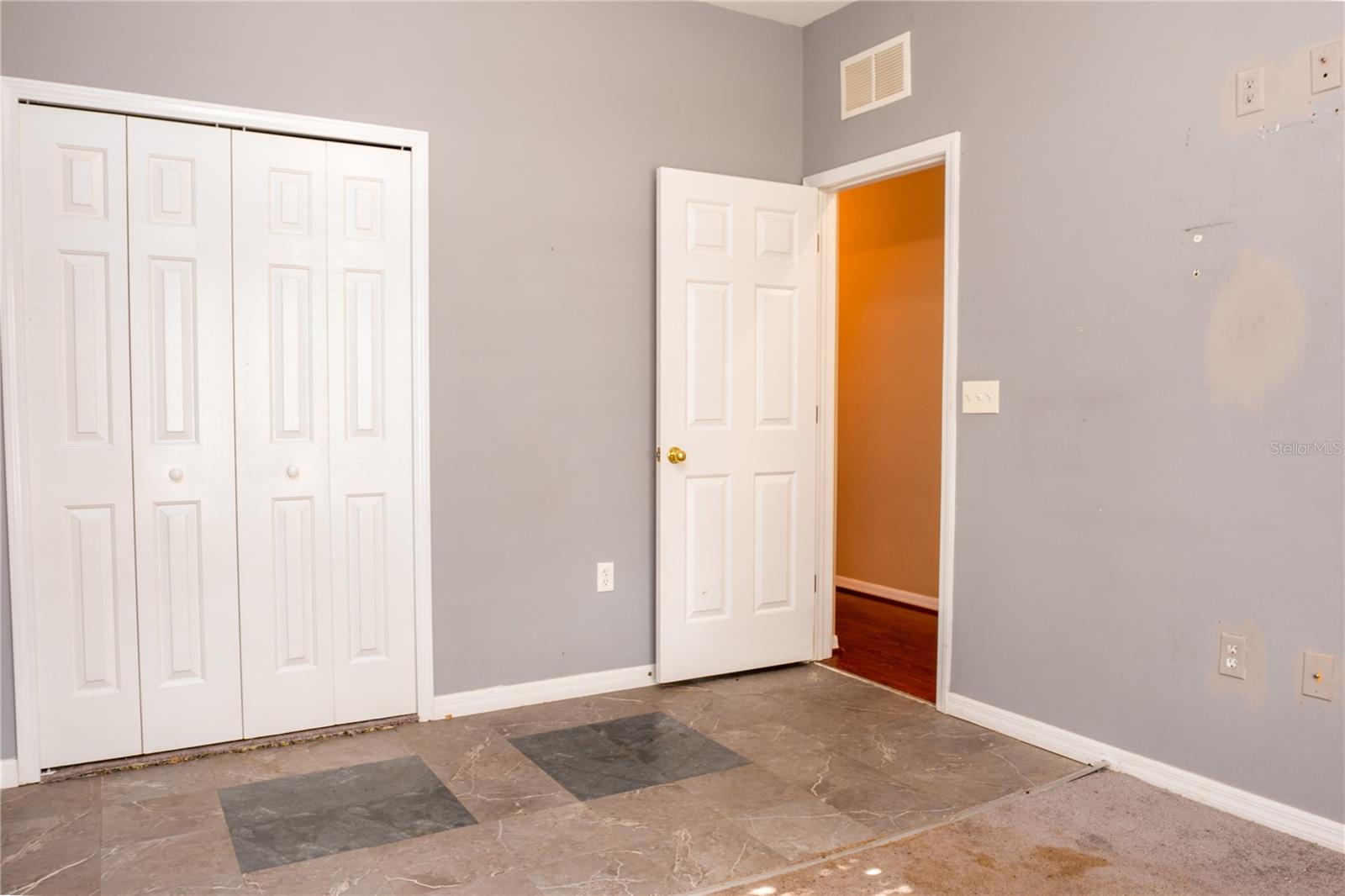 SPRING RIDGE - Residential